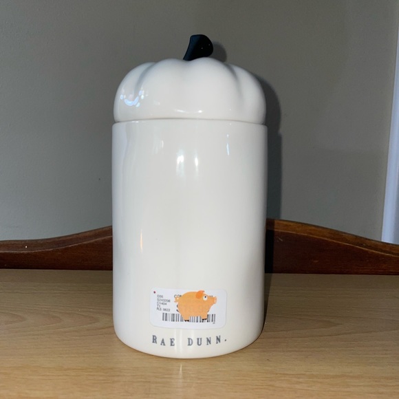 Rae Dunn PUMPKIN LOVE Candle with Pumpkin Topper - Picture 4 of 9